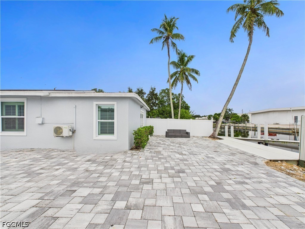 567 13th Street N Naples FL 34102 2026016862 image22