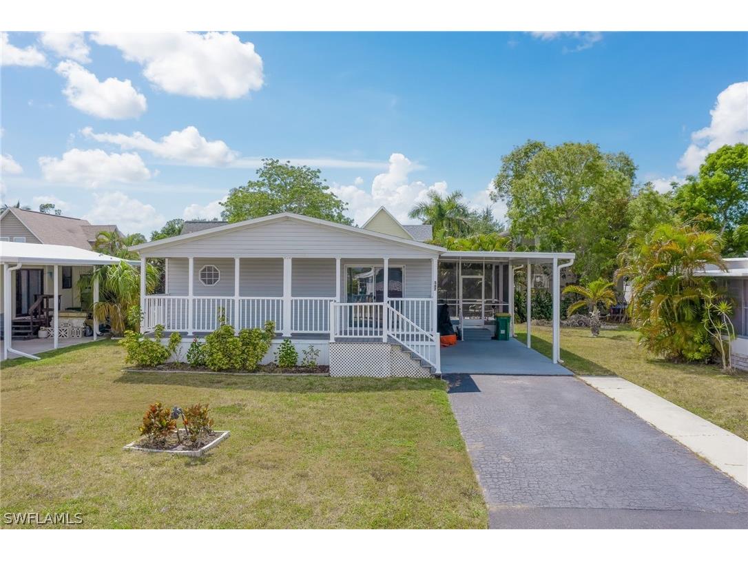 567 Cape Florida Lane Naples FL 34104 224037779 image1