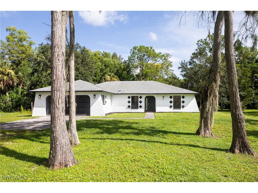 5671 Green Boulevard Naples FL 34116 225030336 image1