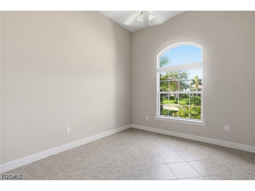 5672 Whispering Willow Way Fort Myers FL 33908 2026016353 image23