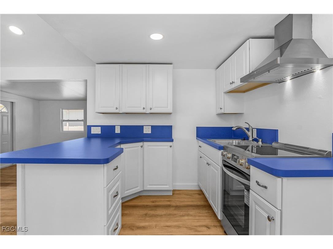 5675 Pine Island Road NW Bokeelia FL 33922 2025012011 image10