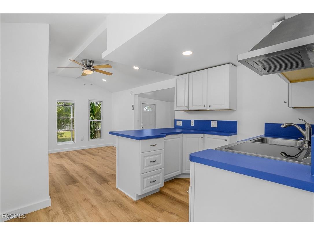 5675 Pine Island Road NW Bokeelia FL 33922 2025012011 image11