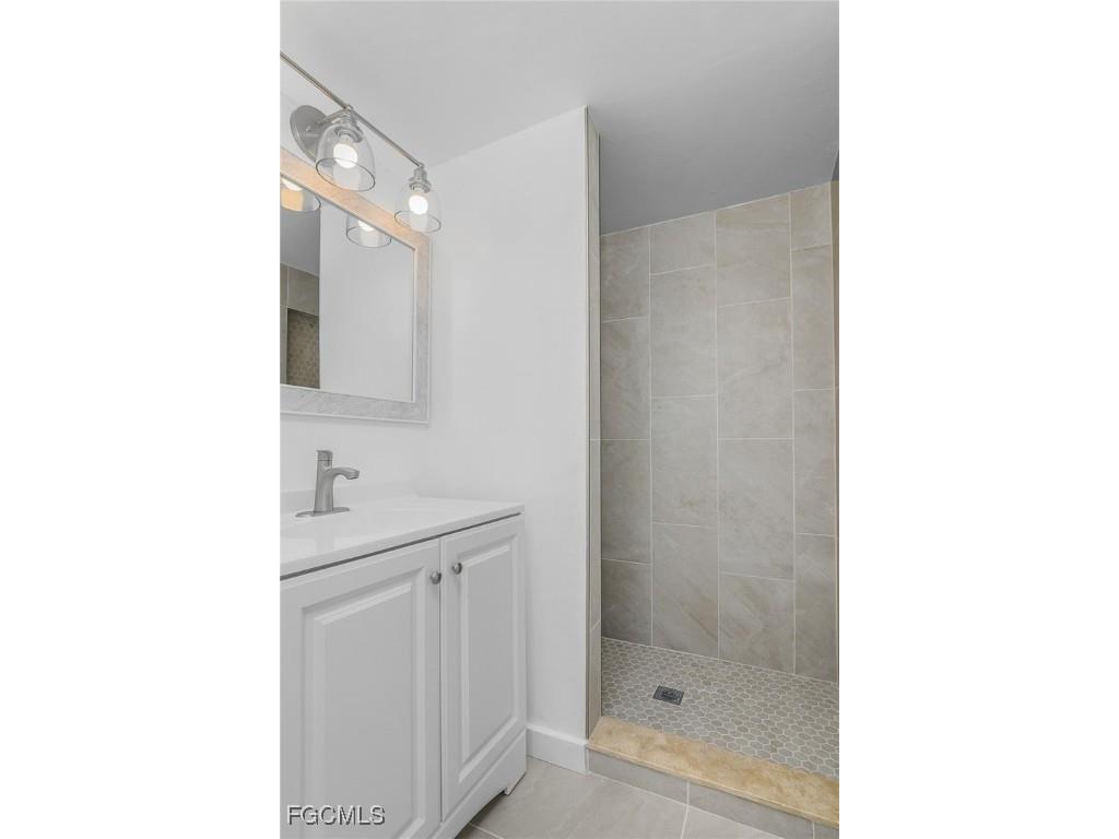 5675 Pine Island Road NW Bokeelia FL 33922 2025012011 image13