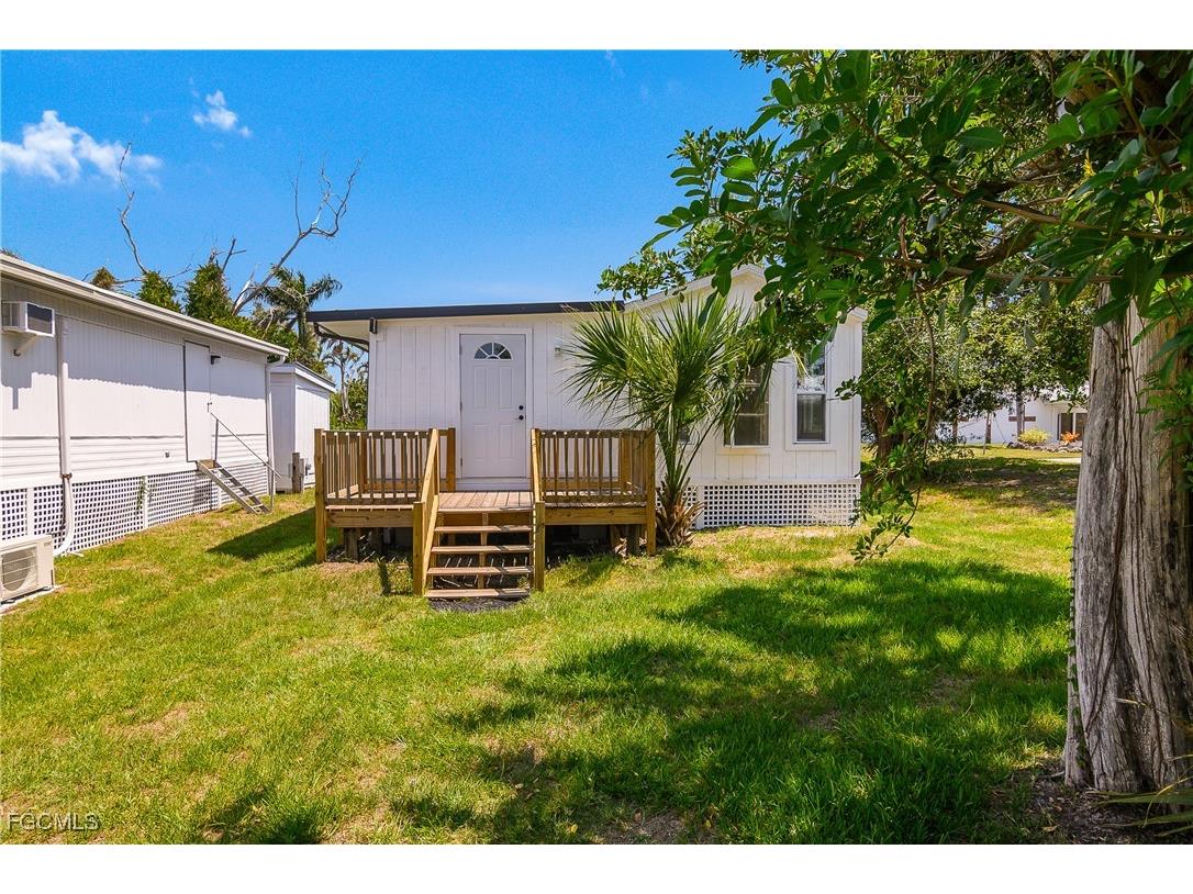 5675 Pine Island Road NW Bokeelia FL 33922 2025012011 image22