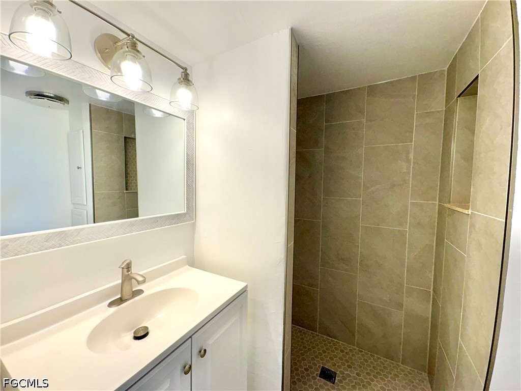 5675 Pine Island Road NW Bokeelia FL 33922 2026019078 image14