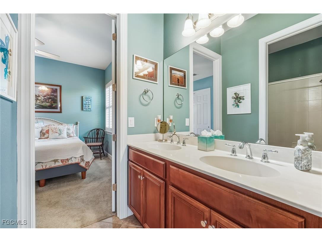 5675 Whispering Willow Way Fort Myers FL 33908 2025016203 image18