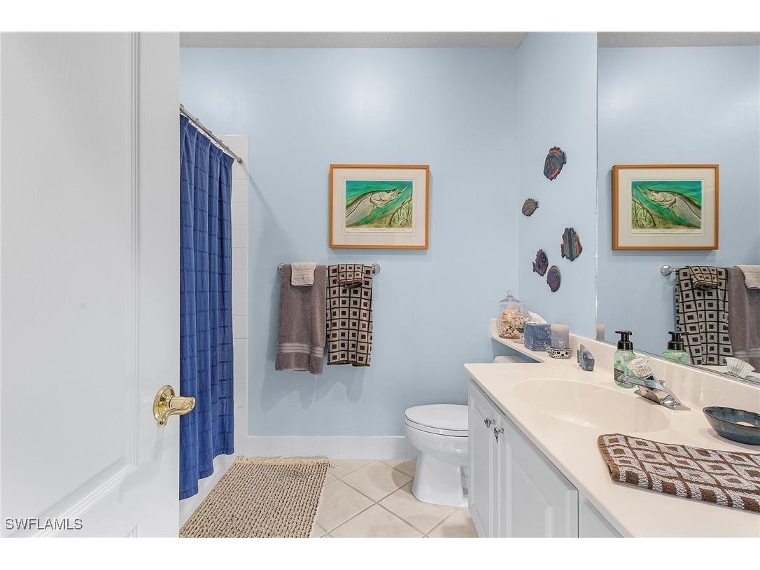 5677 Cove Circle Naples FL 34119 225072705 image16