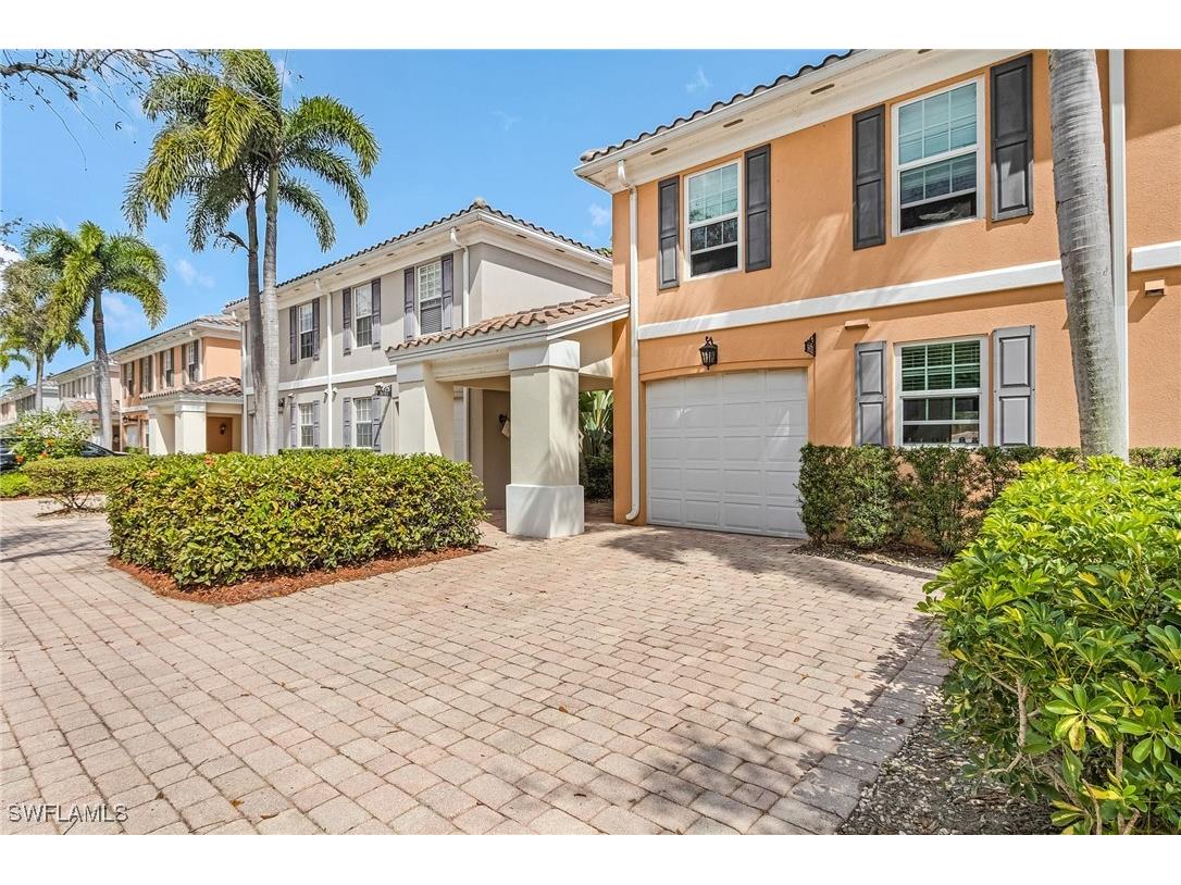 5677 Cove Circle Naples FL 34119 225072705 image3