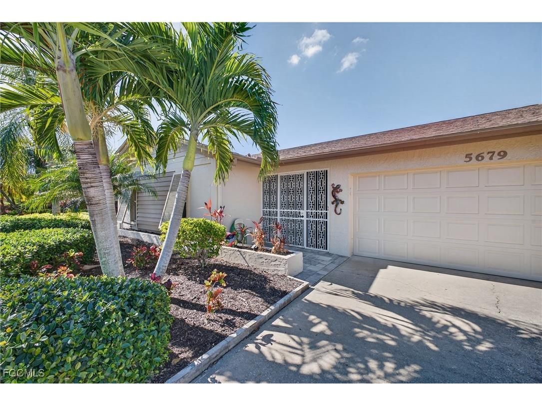 5679 Balkan Court Fort Myers FL 33919 2026000588 image1