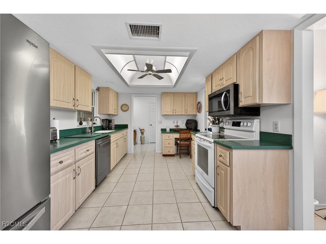 5679 Balkan Court Fort Myers FL 33919 2026000588 image12