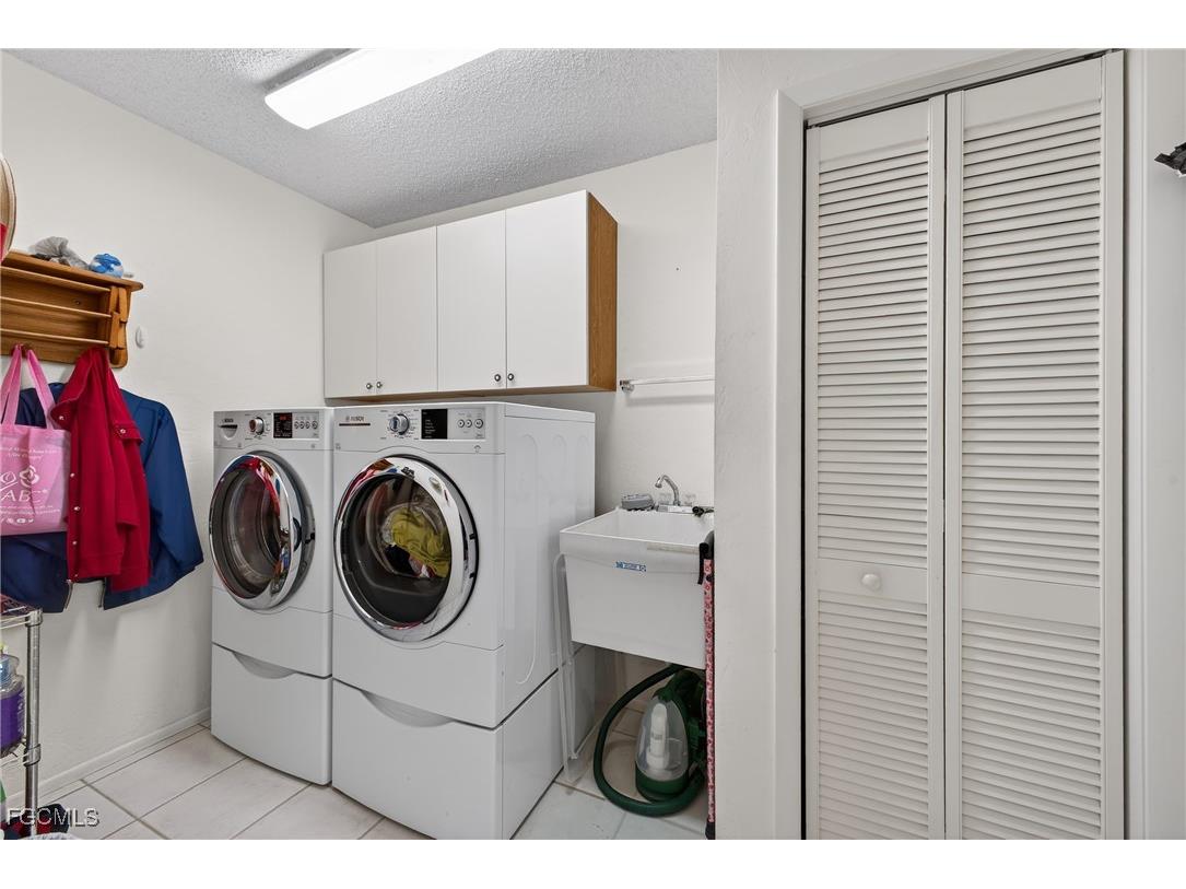 5679 Balkan Court Fort Myers FL 33919 2026000588 image17