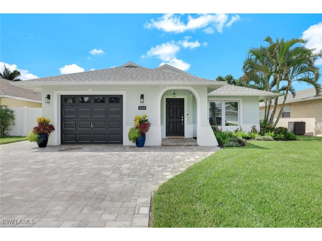 568 101st Avenue S Naples FL 34108 224083507 image1