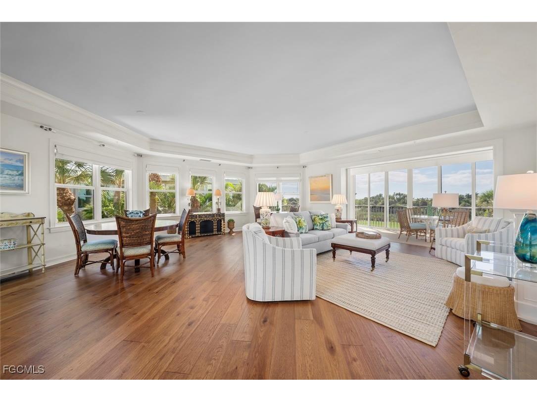 5681 Baltusrol Court #3A Sanibel FL 33957 2025018570 image1