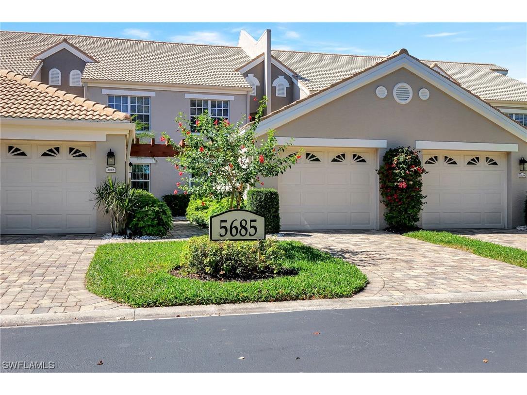 5685 Heron Lane #302 Naples FL 34110 224018075 image1