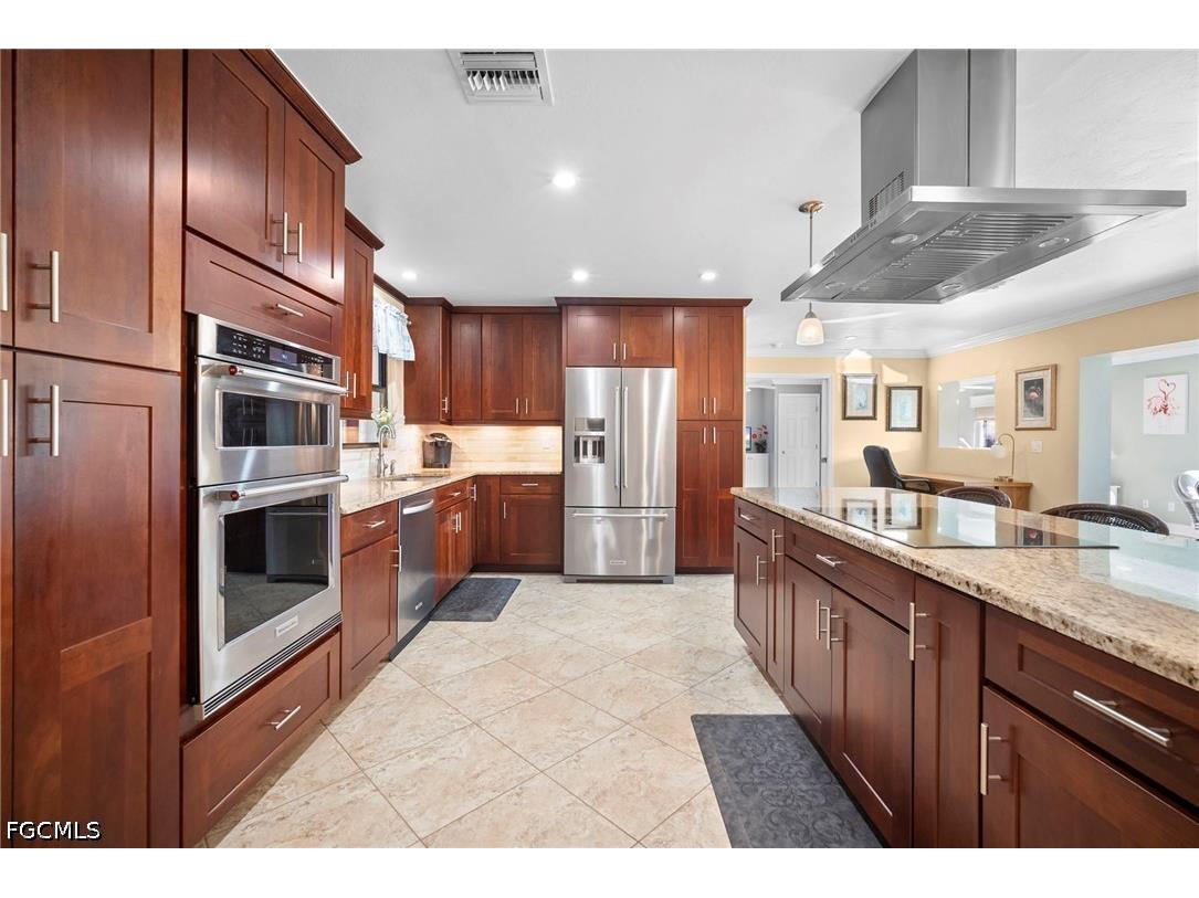 5688 Arvine Circle Fort Myers FL 33919 2026020060 image4