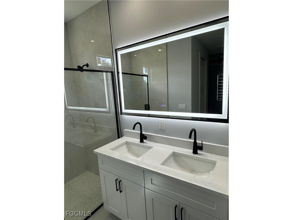 569 Bourse Circle Lehigh Acres FL 33974 2025016570 image16