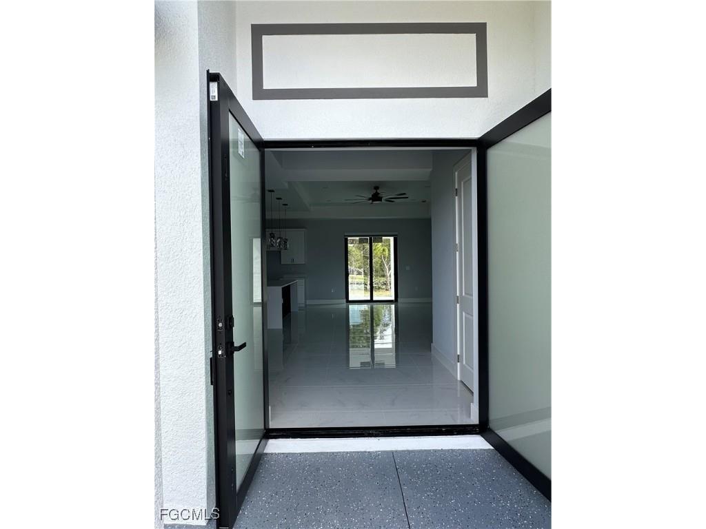 569 Bourse Circle Lehigh Acres FL 33974 2025016570 image4