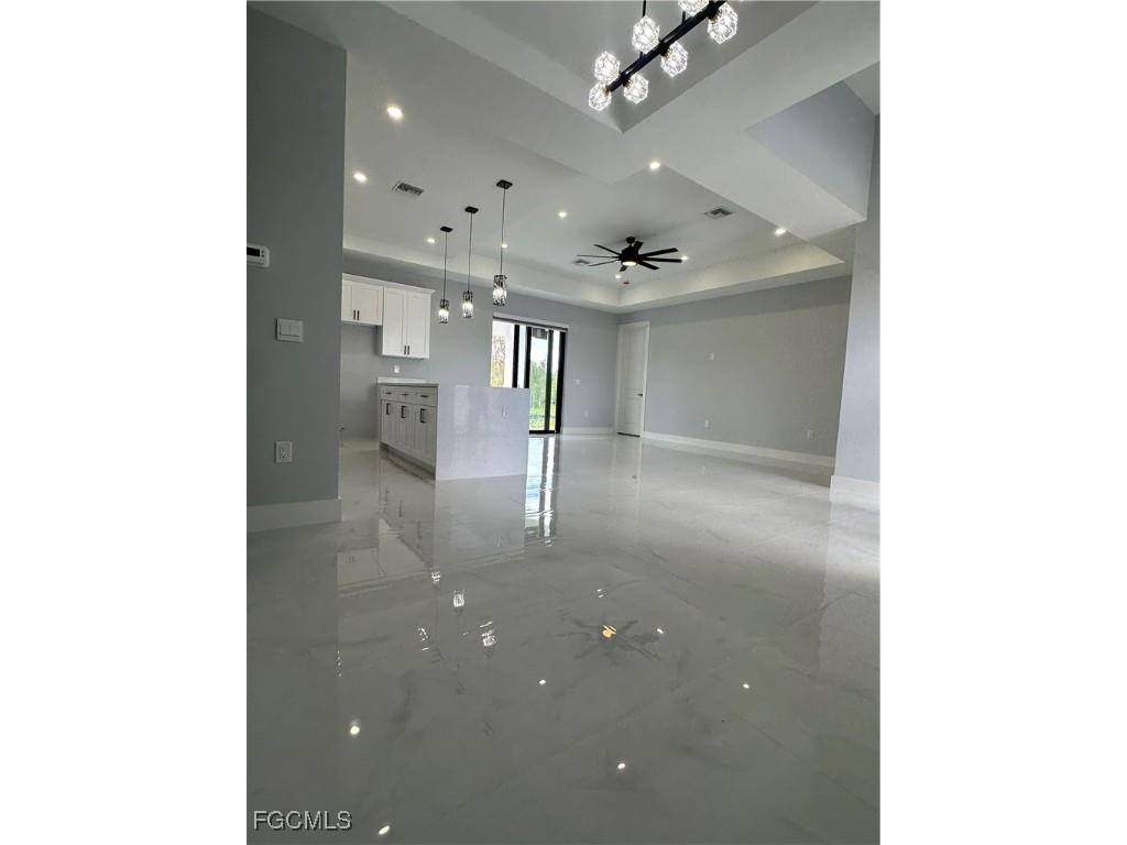 569 Bourse Circle Lehigh Acres FL 33974 2025016570 image5