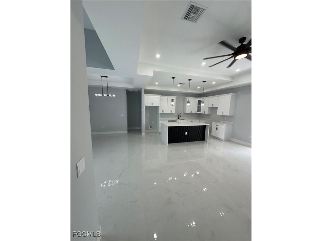 569 Bourse Circle Lehigh Acres FL 33974 2025016570 image8