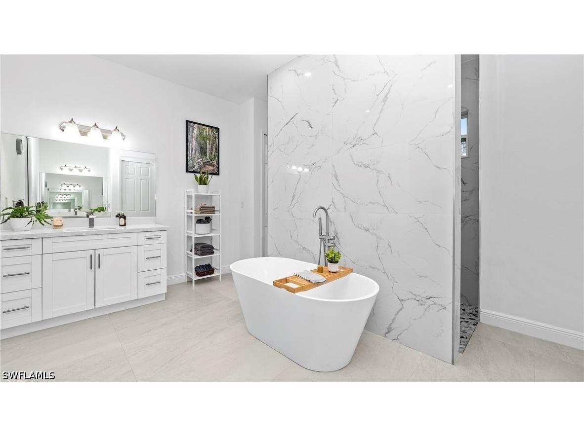 569 Desoto Boulevard S Naples FL 34117 226023678 image26