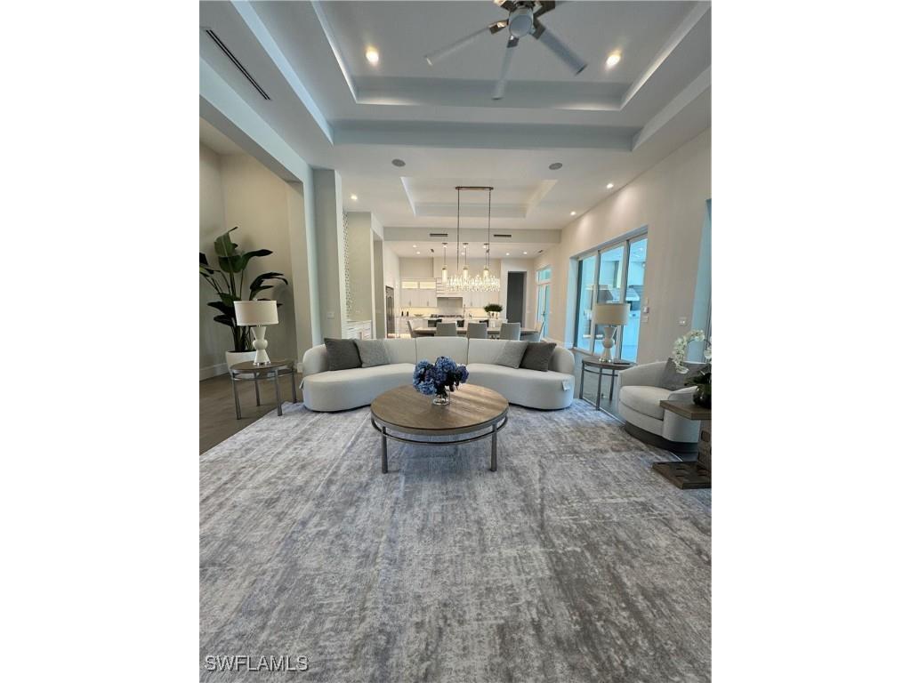 569 Neapolitan Way Naples FL 34103 223064341 image2