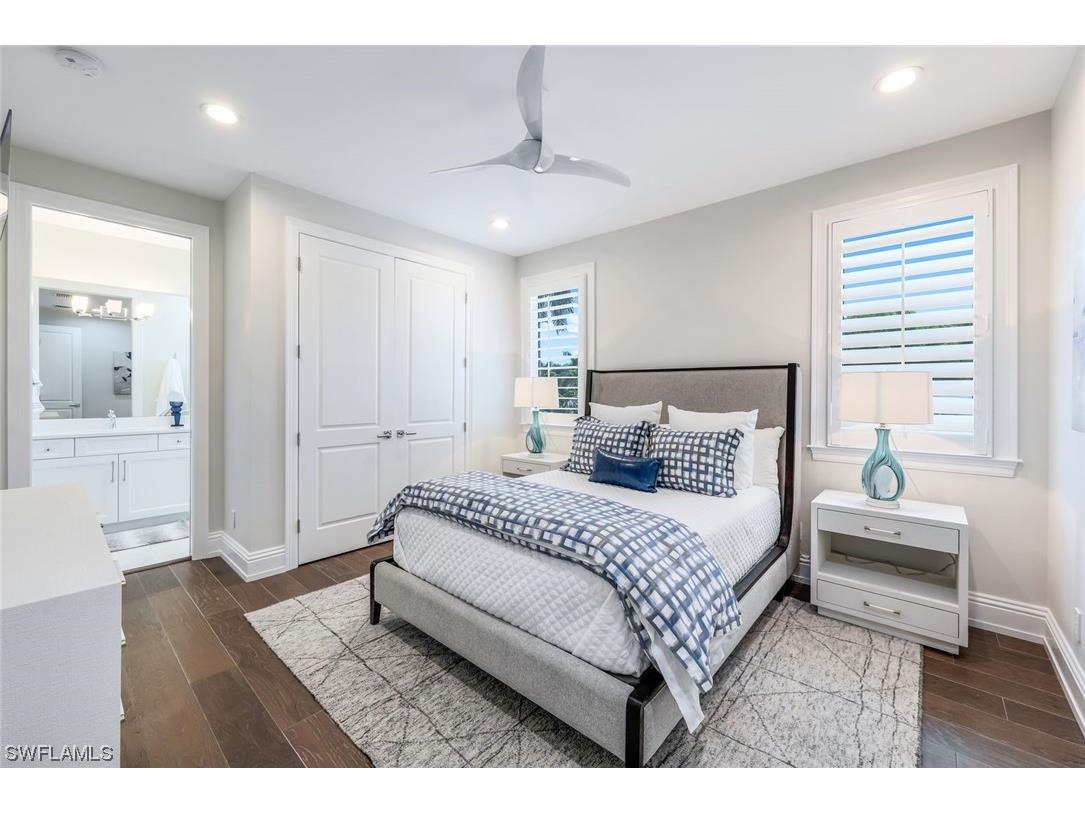 569 Neapolitan Way Naples FL 34103 223064341 image26