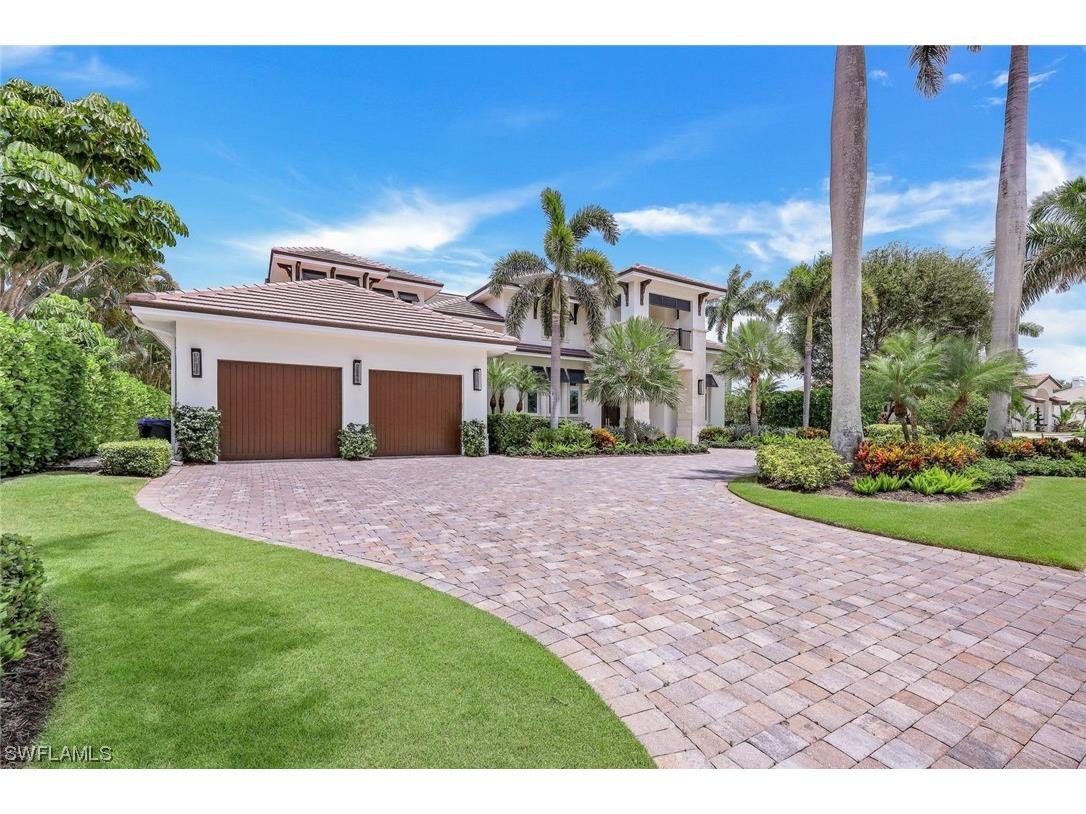 569 Neapolitan Way Naples FL 34103 223064341 image35