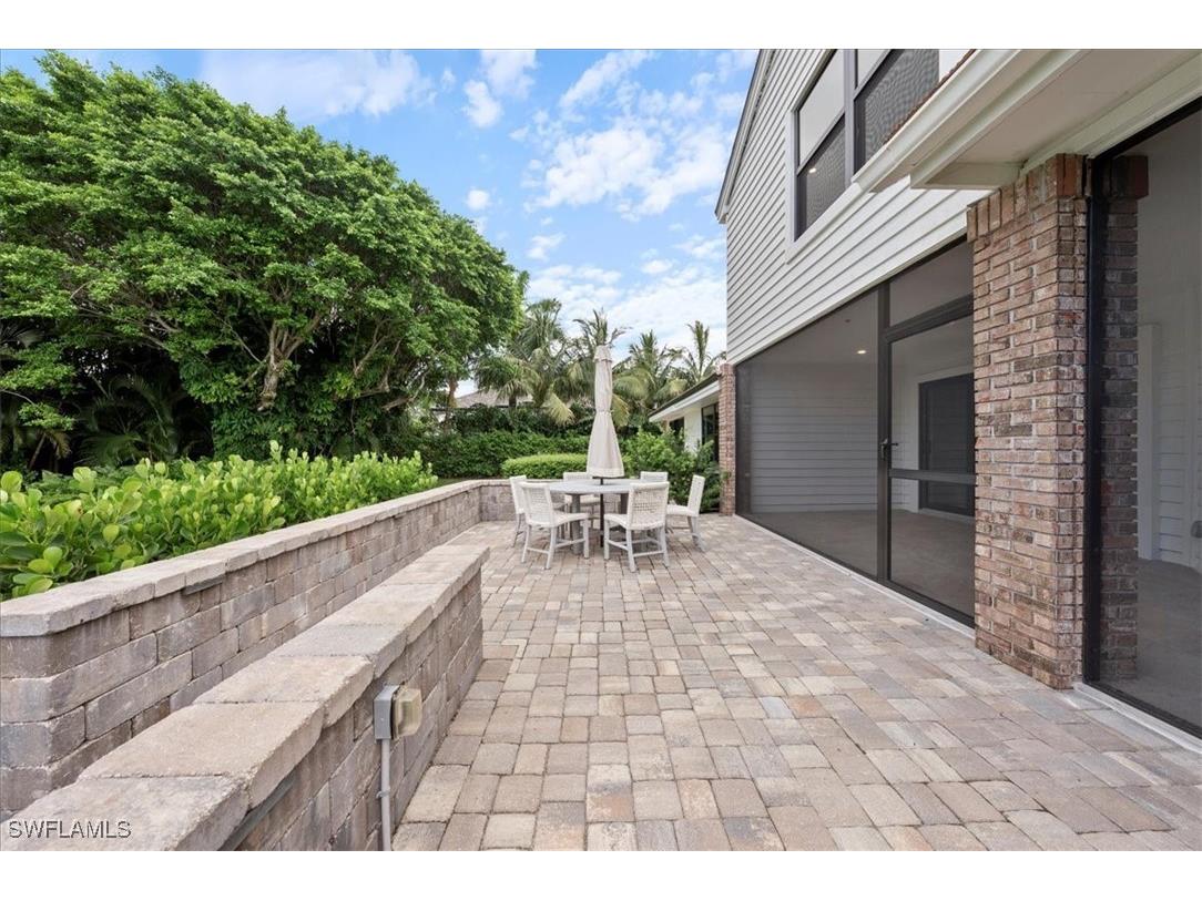 569 Park Shore Drive #G5 Naples FL 34103 225079799 image11
