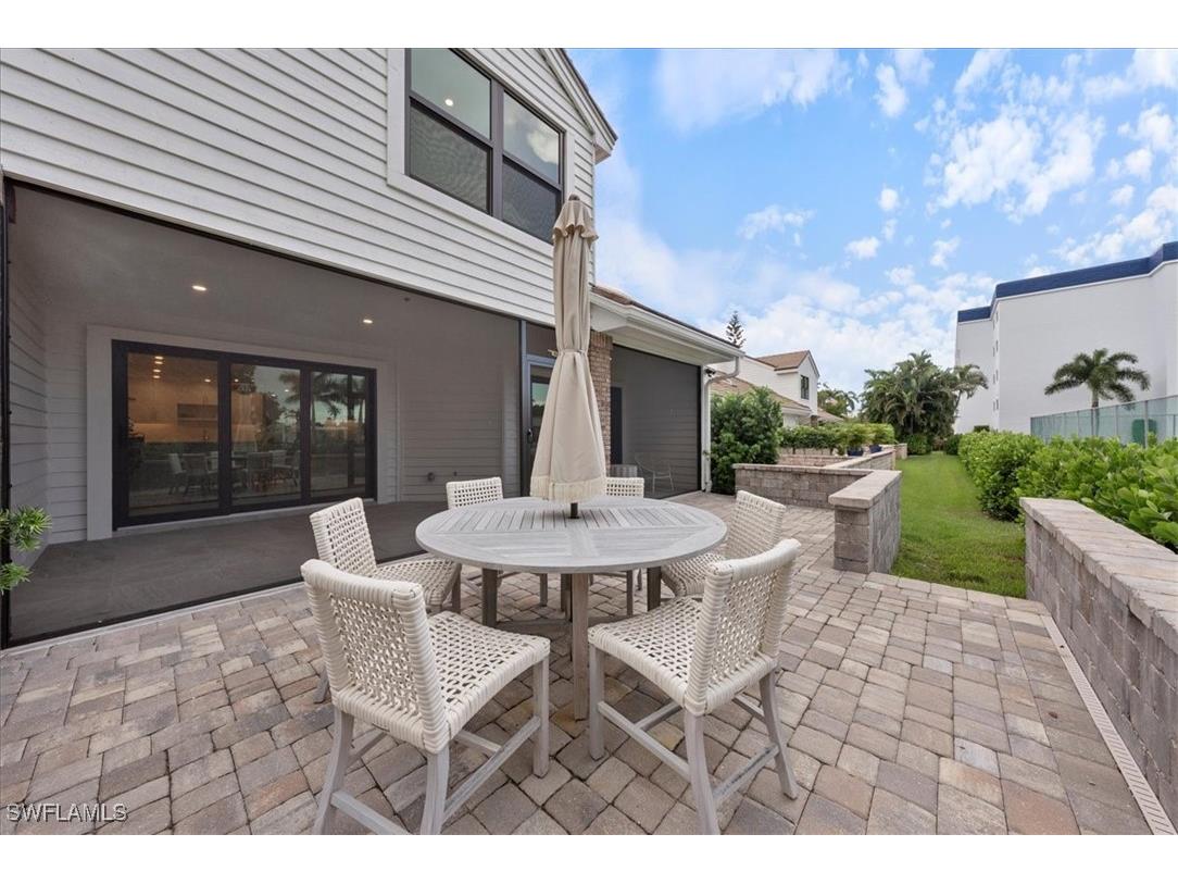 569 Park Shore Drive #G5 Naples FL 34103 225079799 image12