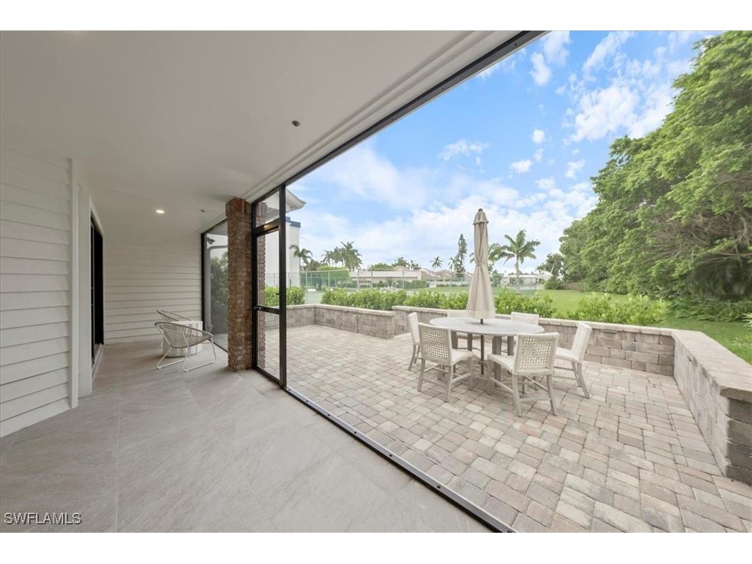 569 Park Shore Drive #G5 Naples FL 34103 225079799 image13