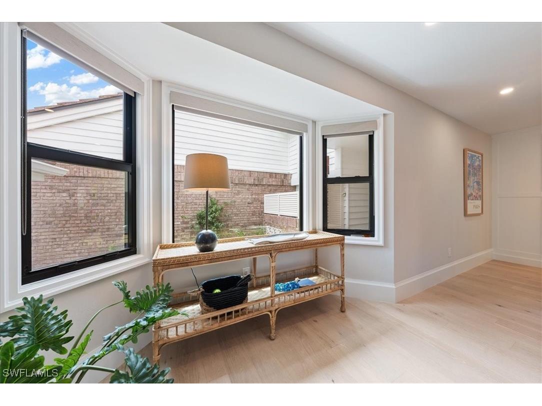 569 Park Shore Drive #G5 Naples FL 34103 225079799 image19