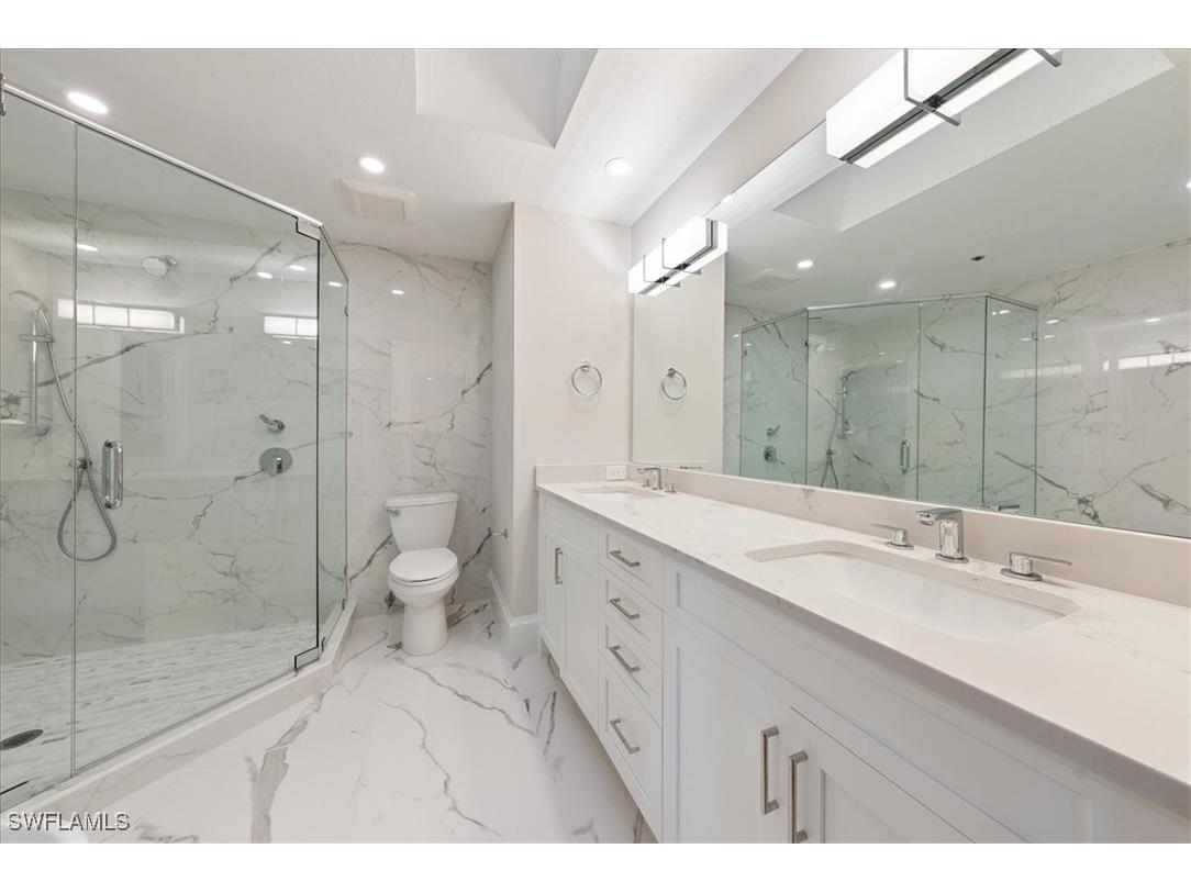 569 Park Shore Drive #G5 Naples FL 34103 225079799 image27