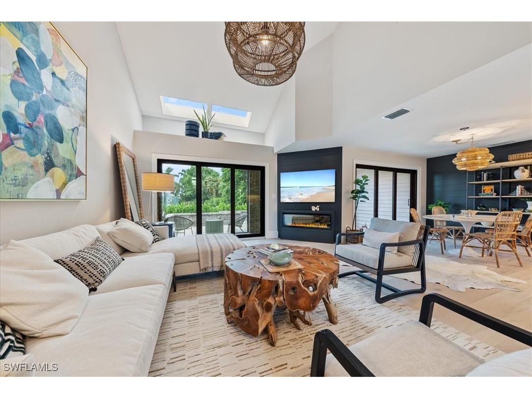 569 Park Shore Drive #G5 Naples FL 34103 225079799 image4