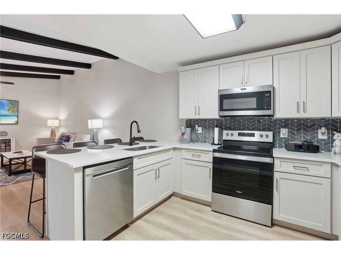 5692 Foxlake Drive North Fort Myers FL 33917 2026017849 image14