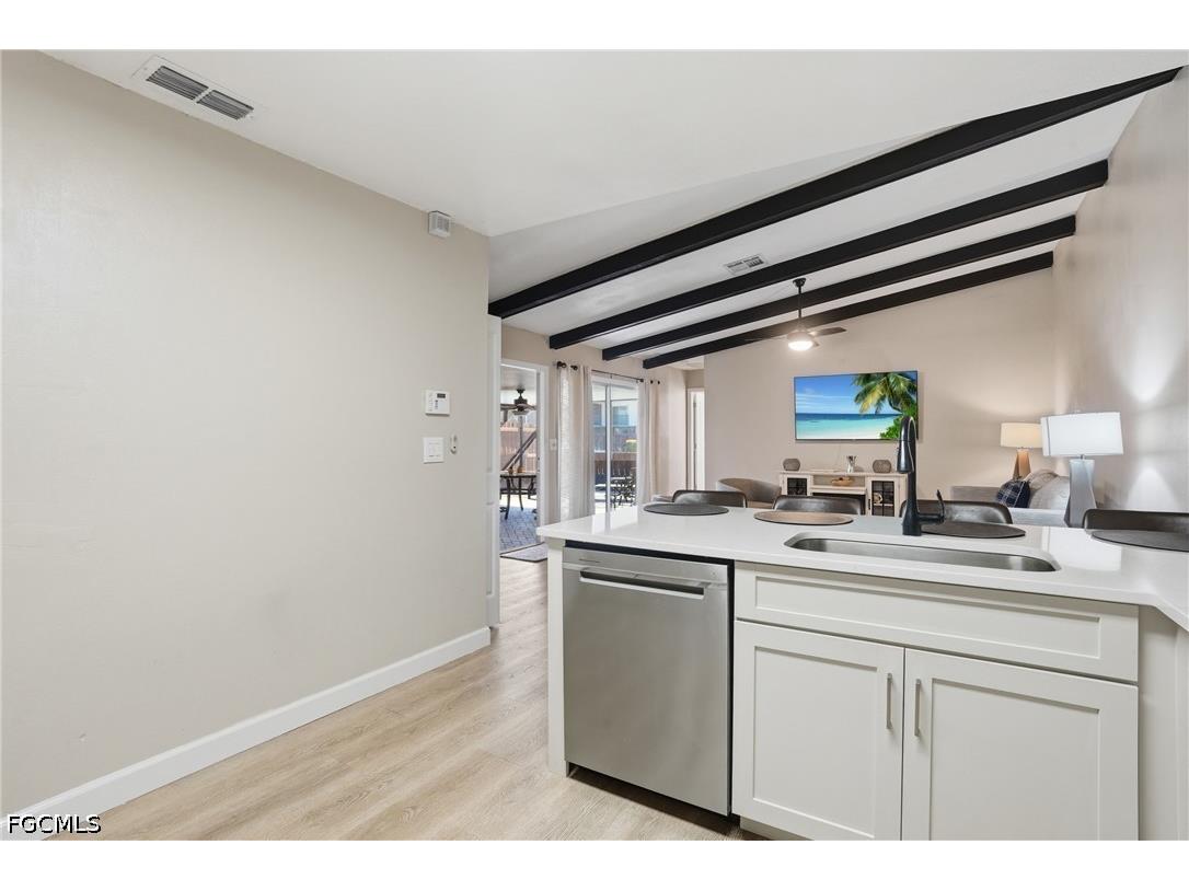 5692 Foxlake Drive North Fort Myers FL 33917 2026017849 image15