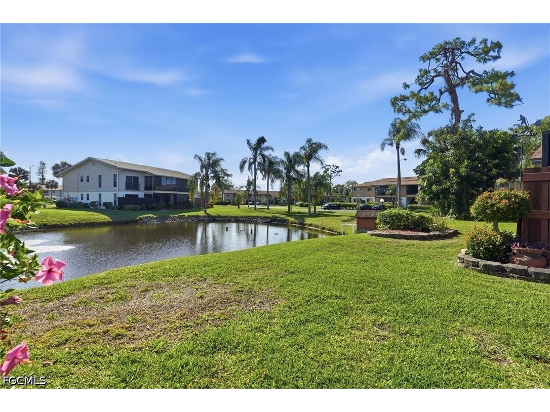 5692 Foxlake Drive North Fort Myers FL 33917 2026017849 image24