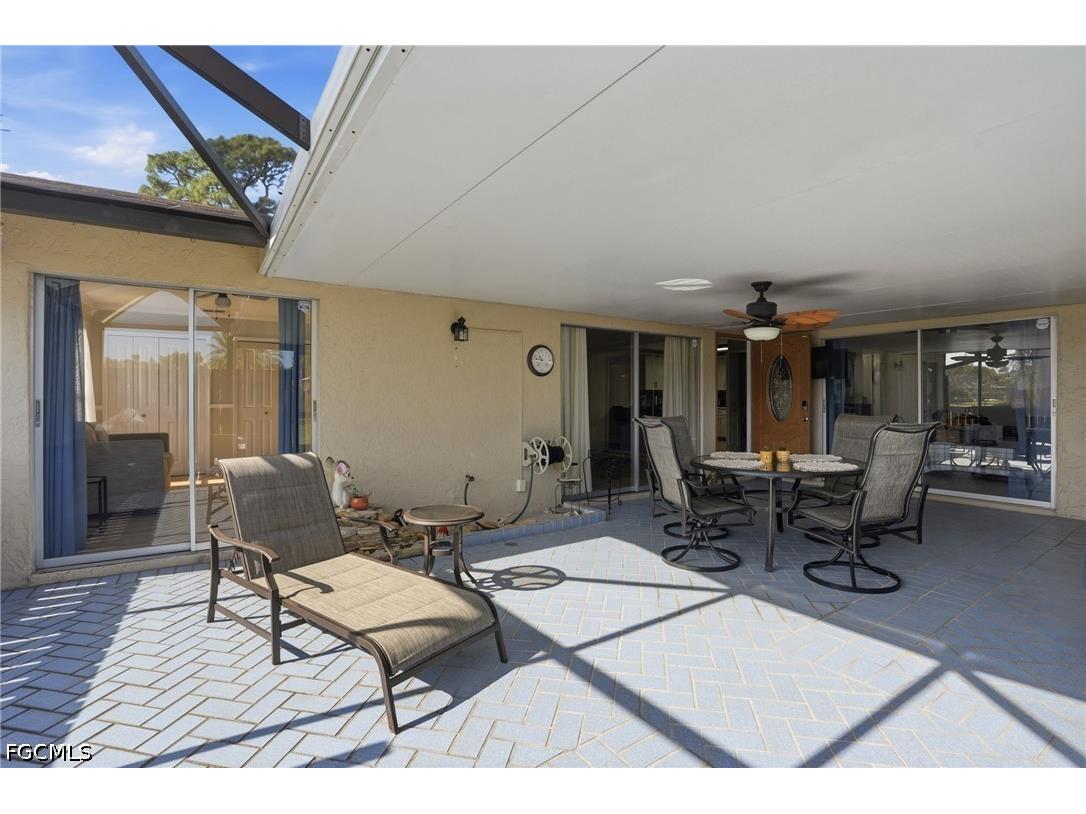 5692 Foxlake Drive North Fort Myers FL 33917 2026017849 image4