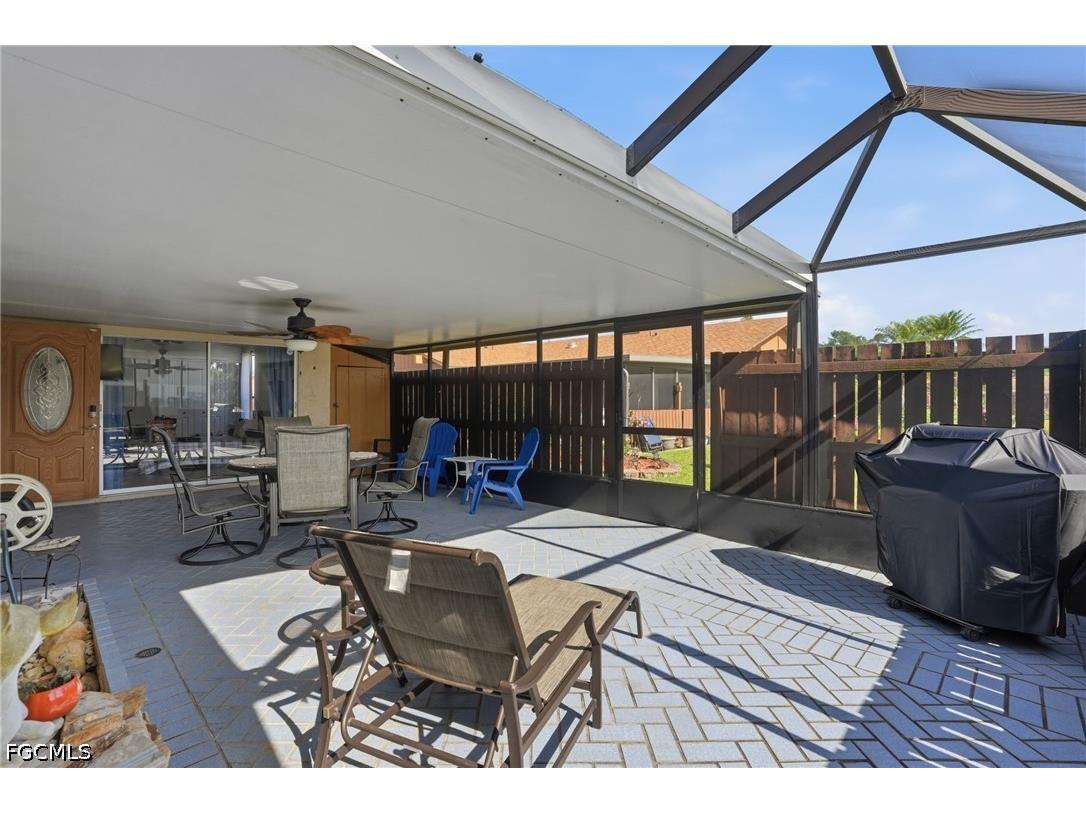 5692 Foxlake Drive North Fort Myers FL 33917 2026017849 image5