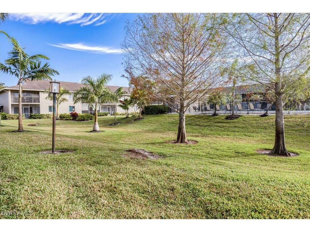 5693 Rattlesnake Hammock Rd Road #A-107 Naples FL 34113 225011568 image1