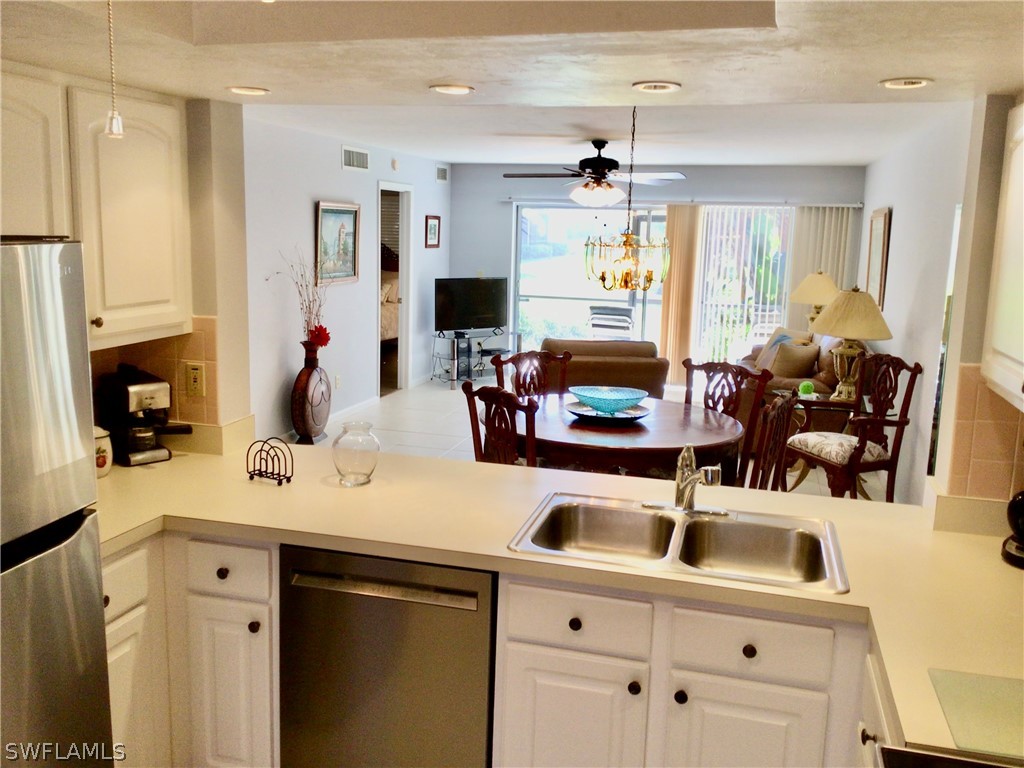 5695 Rattlesnake Hammock Drive #B105 Naples FL 34113 224005668 image1