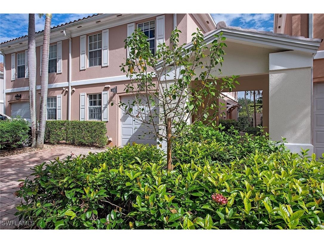 5697 Cove Circle #42 Naples FL 34119 225081905 image1