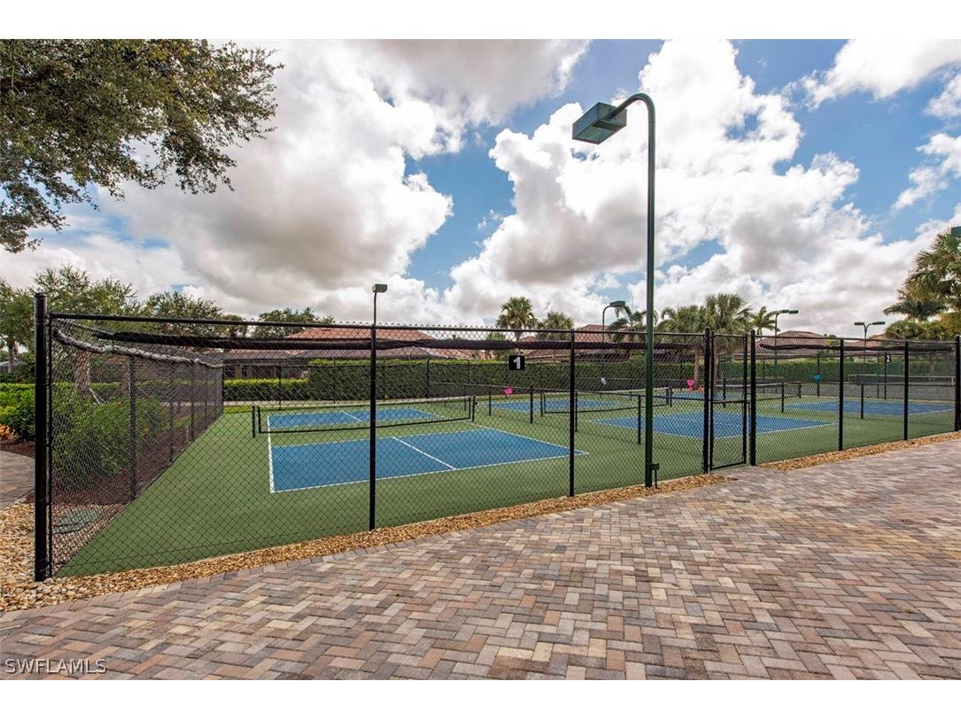 5697 Heron Lane #602 Naples FL 34110 226010743 image18
