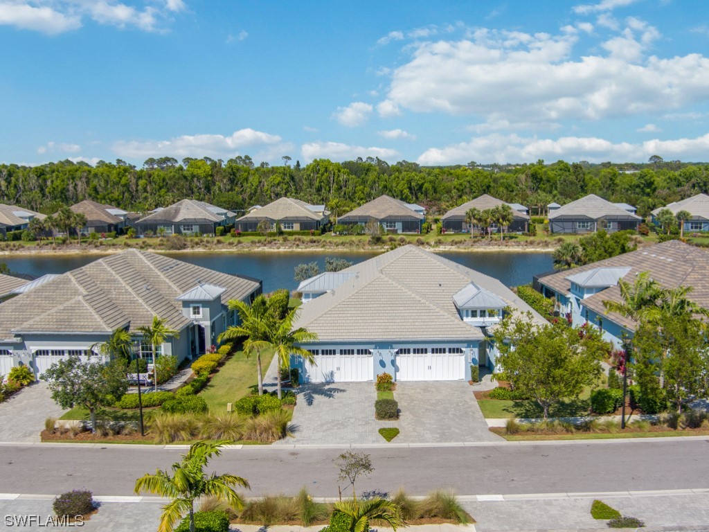 5697 Highbourne Drive Naples FL 34113 223015359 image1