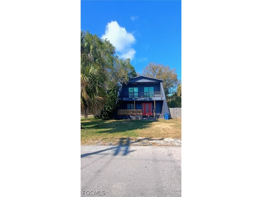 57 Cardinal Drive North Fort Myers FL 33917 2026007928 image1