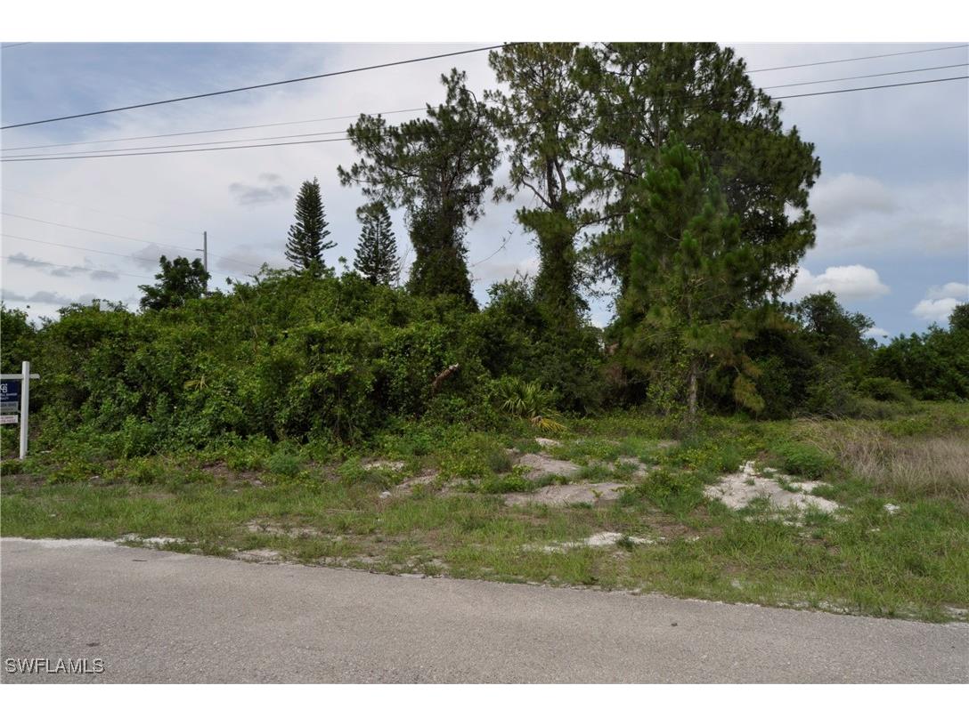 57 Curtis Avenue S Lehigh Acres FL 33976 225051962 image2