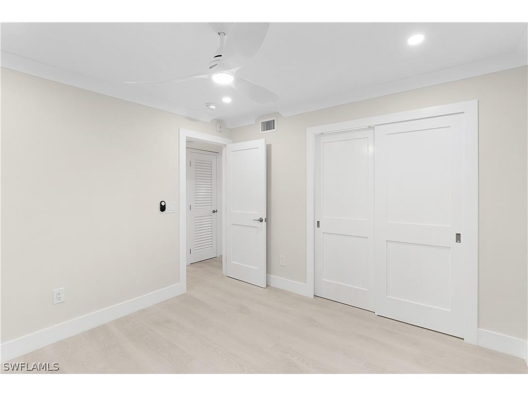 57 High Point Circle W #104 Naples FL 34103 226007314 image12