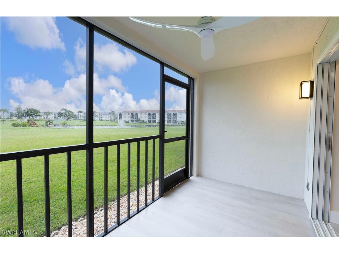 57 High Point Circle W #104 Naples FL 34103 226007314 image4