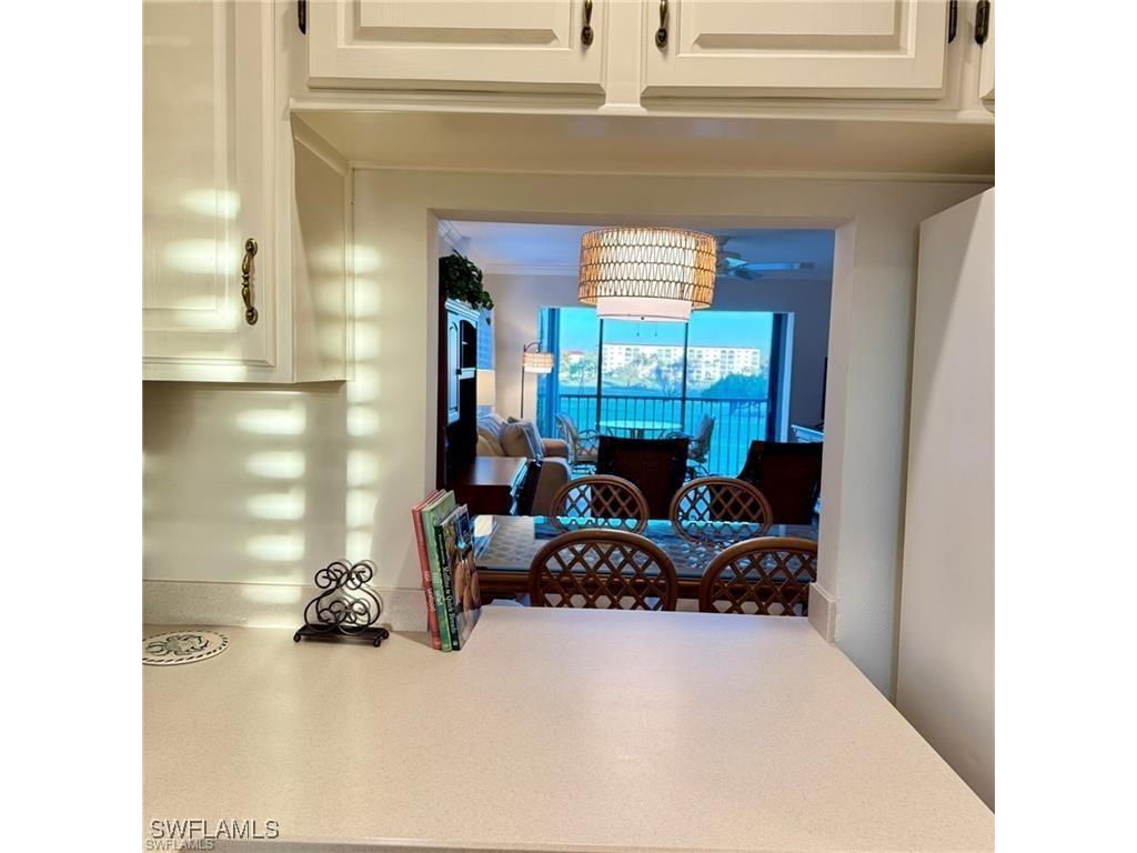 57 High Point Circle W #201 Naples FL 34103 225084356 image17