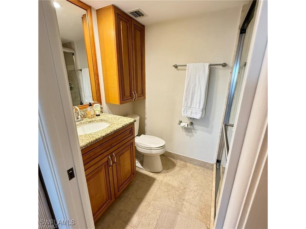 57 High Point Circle W #201 Naples FL 34103 225084356 image8