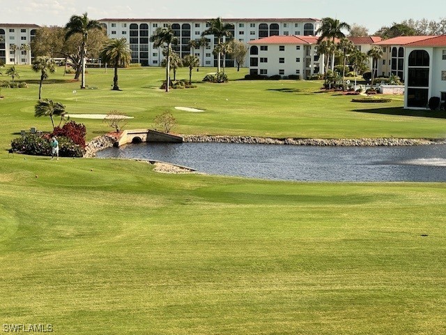 57 High Point Circle W #302 Naples FL 34103 224014820 image1